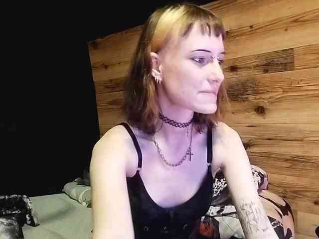 NellieKlingelhoefer webcam