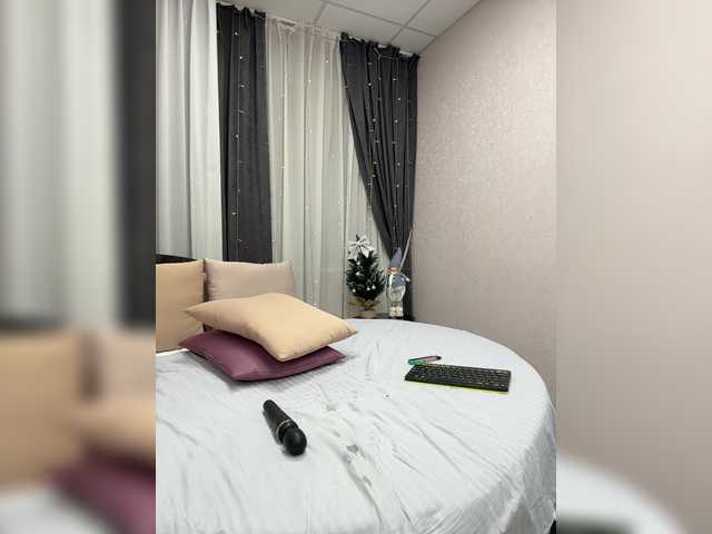 Entra en el chat con el modelo Shamelesss Shamelesss