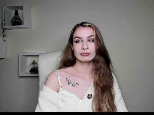 HotNina19 webcam