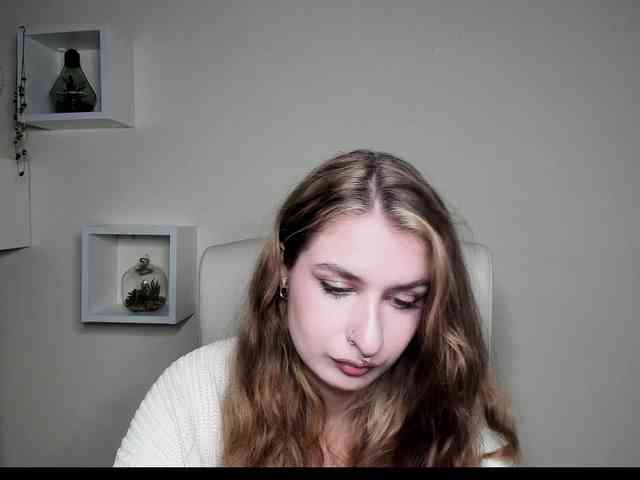 HotNina19 webcam