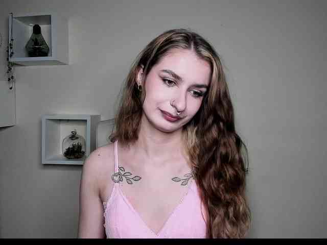 HotNina19 webcam