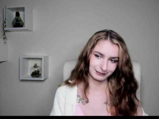 HotNina19 webcam
