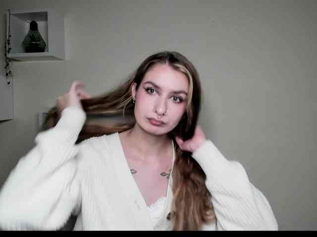HotNina19 webcam