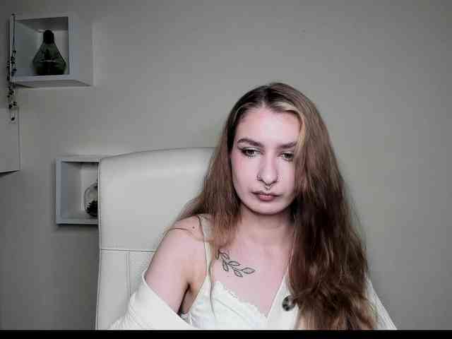 HotNina19 webcam