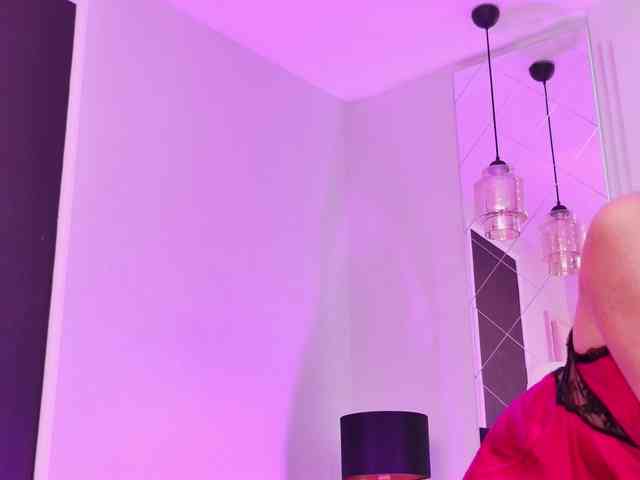 SandraSilver webcam