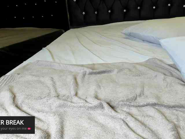 AngelynaW webcam