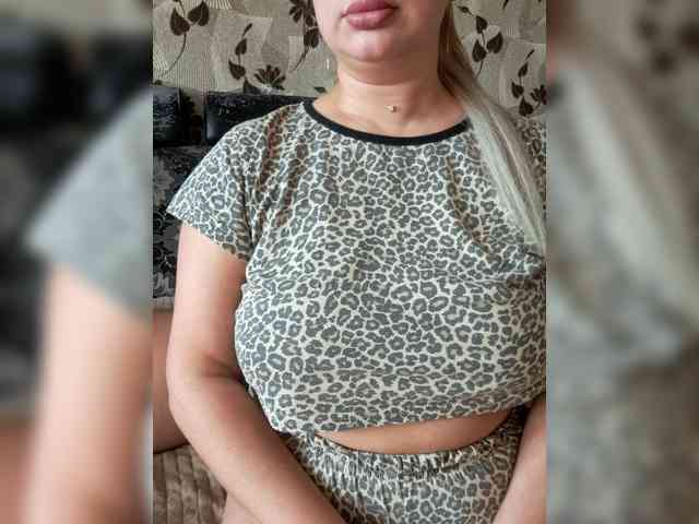 Cat-Bars69 webcam