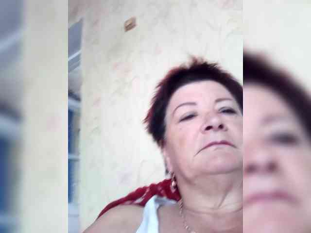 Empresswoman webcam