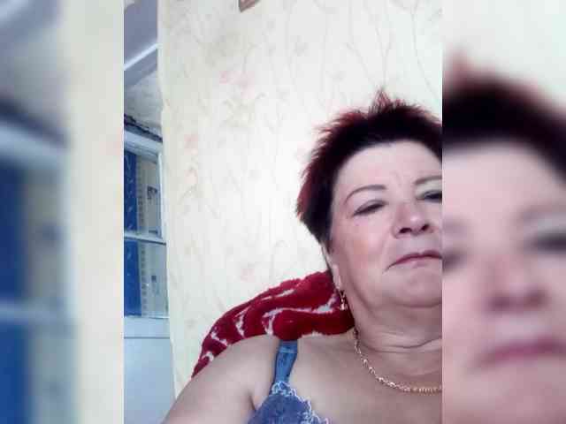 Empresswoman webcam