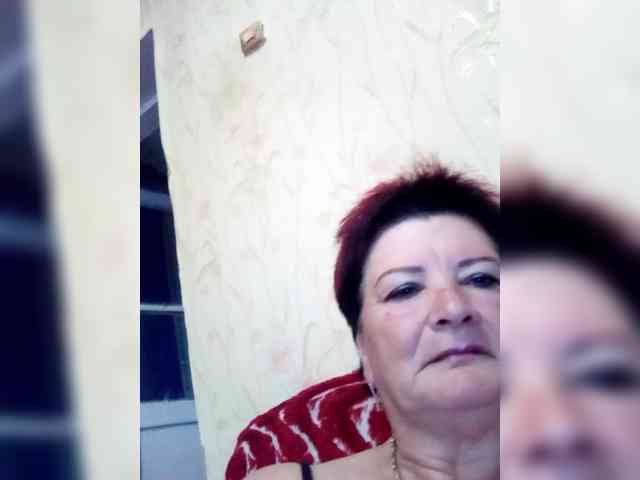 Empresswoman webcam