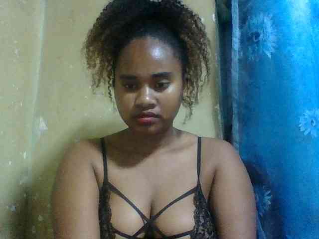 Marie121 webcam