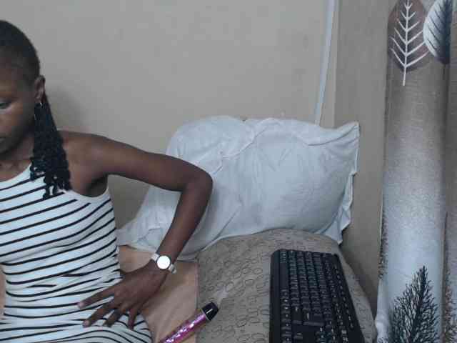 NawtyLarissa webcam