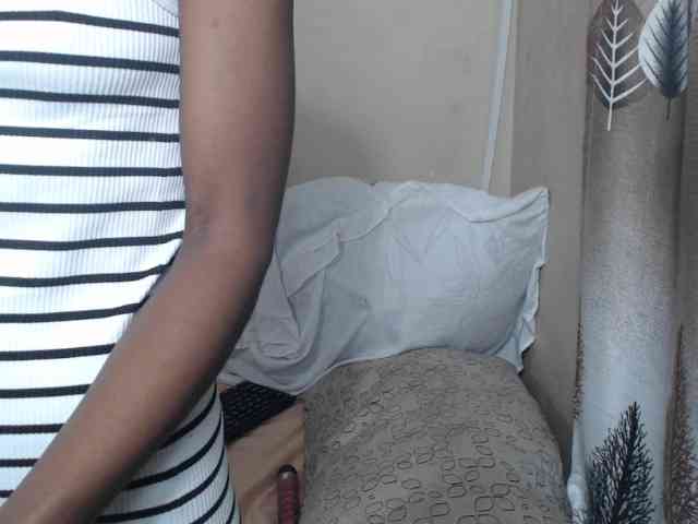NawtyLarissa webcam