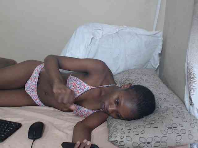 NawtyLarissa webcam