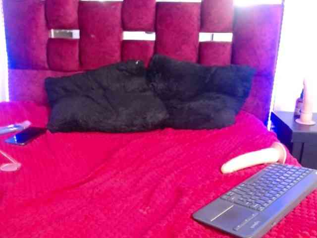 Pamelacruzthx webcam