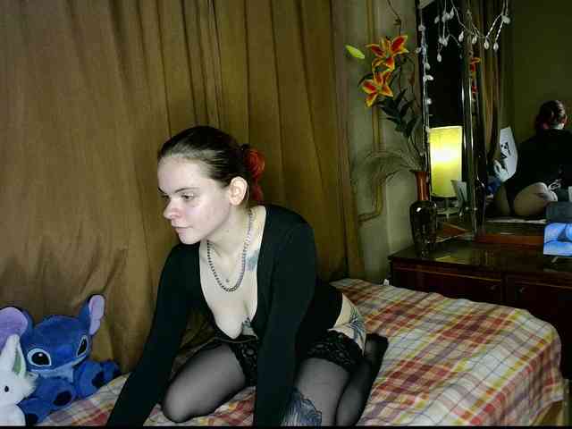 LilitDays webcam
