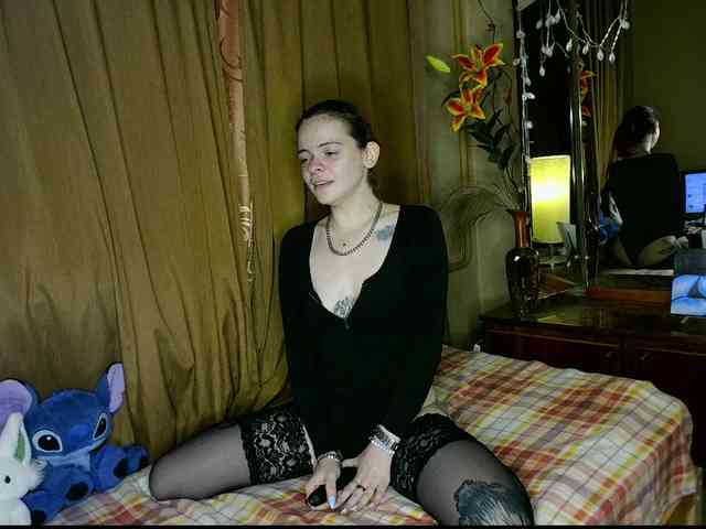 LilitDays webcam