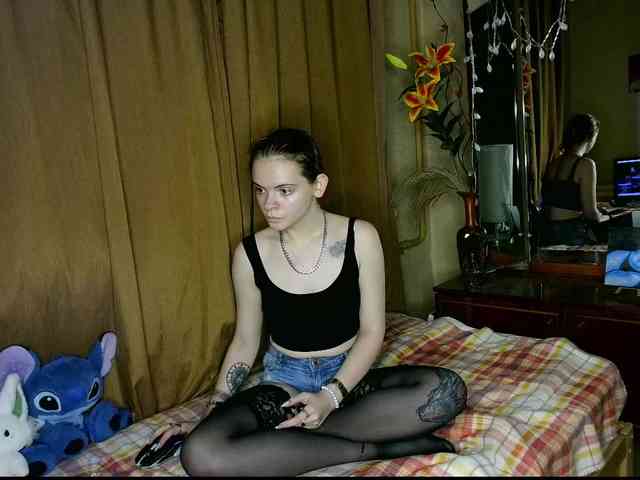 LilitDays webcam