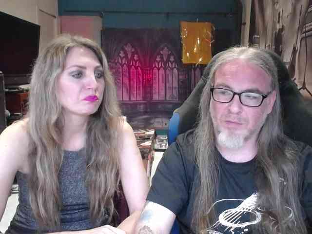 GiselleandJay webcam