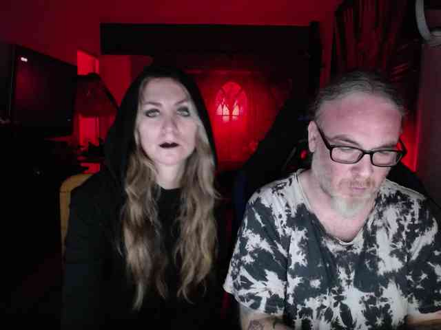 GiselleandJay webcam