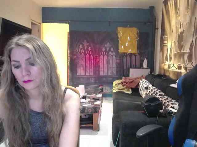 GiselleandJay webcam