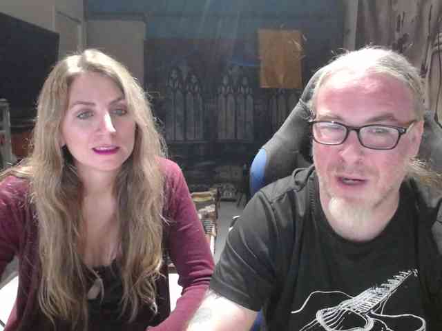 GiselleandJay webcam