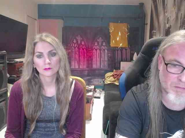 GiselleandJay webcam