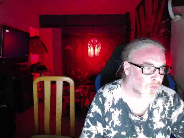 GiselleandJay webcam