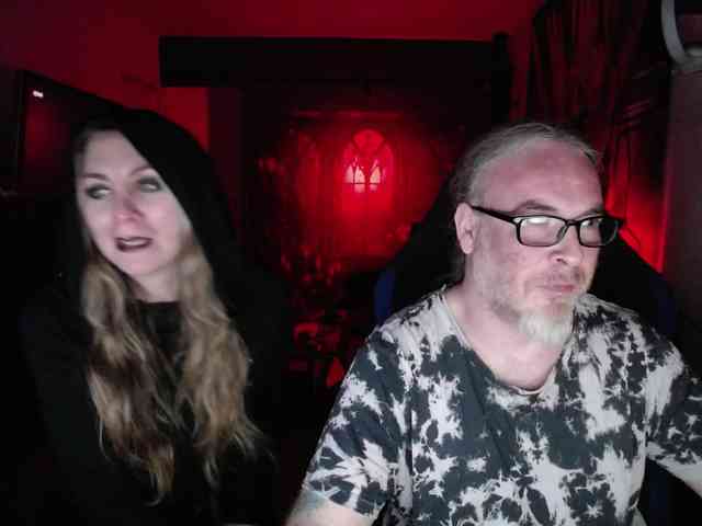 GiselleandJay webcam