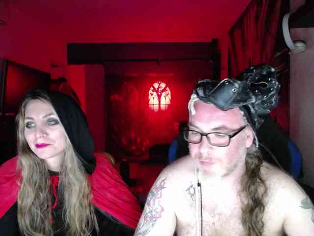 GiselleandJay webcam