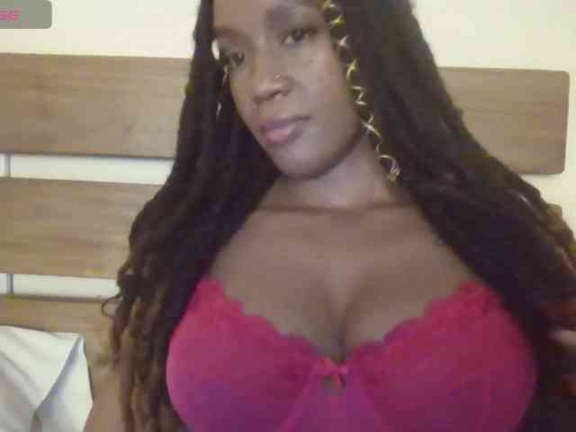 Saharangoddess webcam