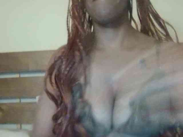 Saharangoddess webcam