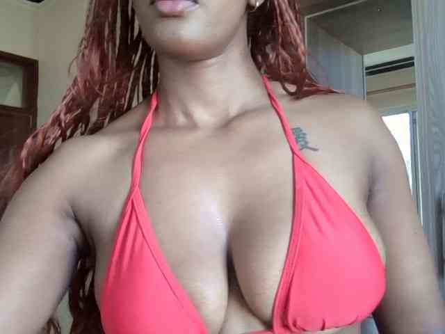 Saharangoddess webcam