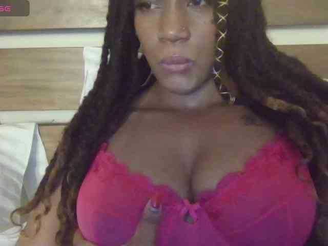 Saharangoddess webcam