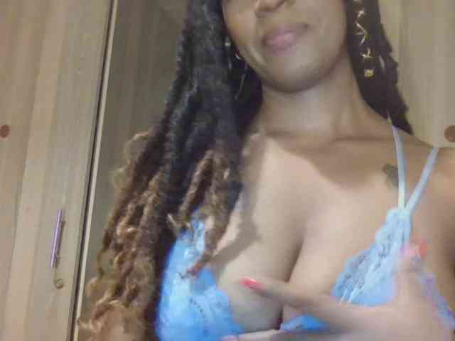 Saharangoddess webcam
