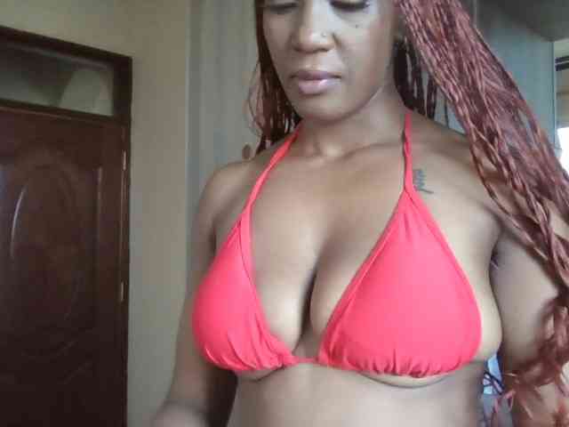 Saharangoddess webcam