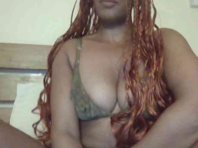 Saharangoddess webcam