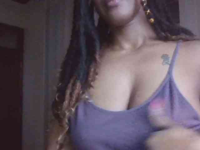 Saharangoddess webcam