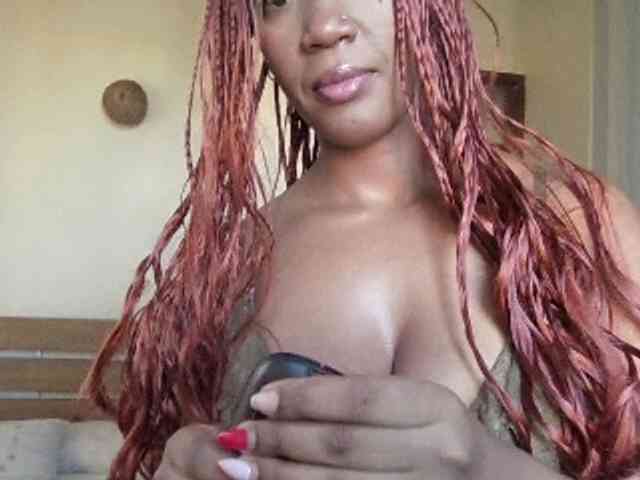 Saharangoddess webcam