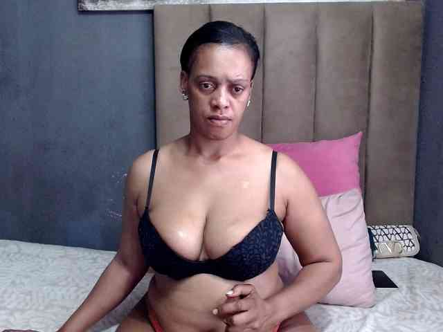 GoddessEmpressxxx1 webcam