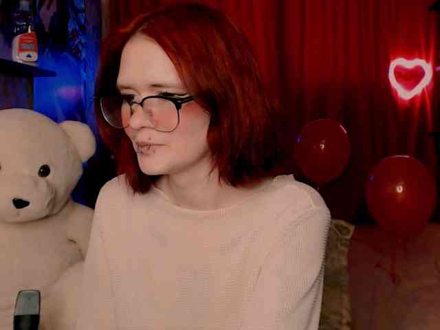 Velvet-and-Venom webcam