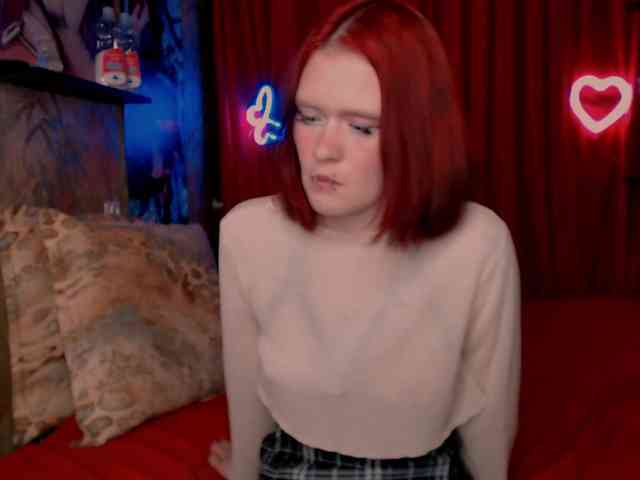 Velvet-and-Venom webcam