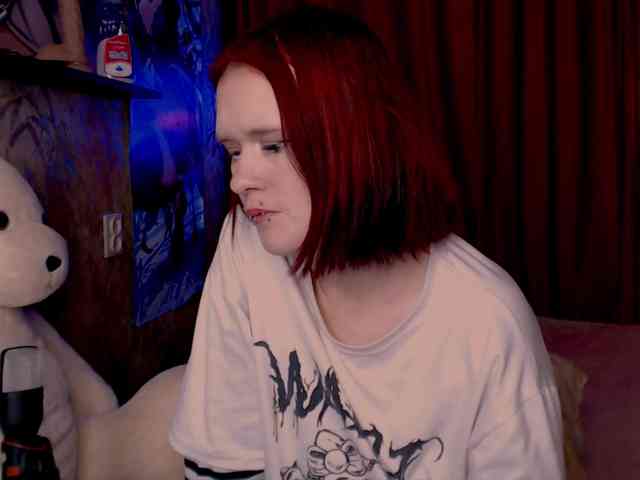 Velvet-and-Venom webcam