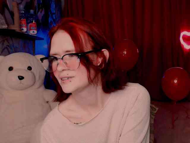 Velvet-and-Venom webcam