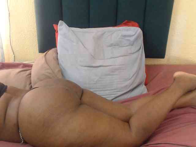 Fatassboodyxx webcam