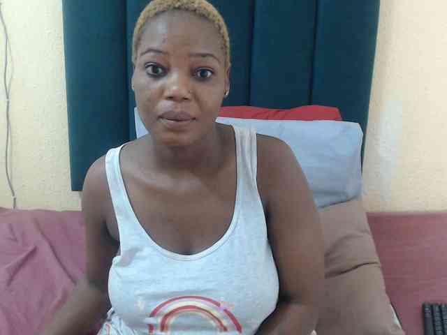 Fatassboodyxx webcam