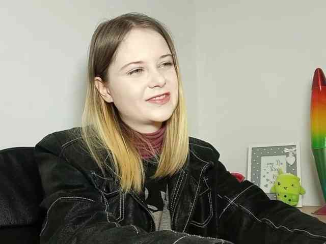 LydiaAngel webcam