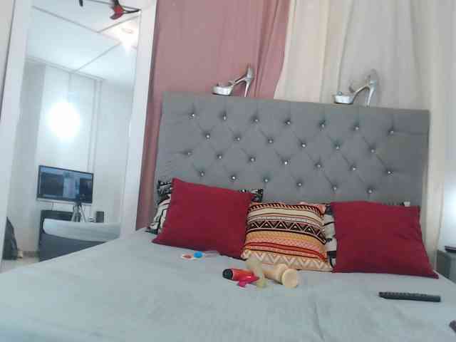 KarolLewys webcam