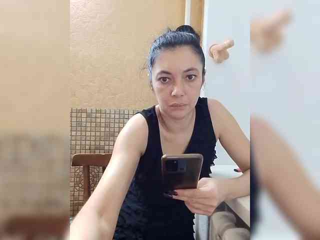 Vitaminka0572 webcam