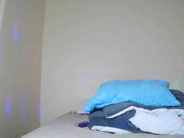SoniaBella webcam